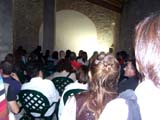 Il pubblico affolla anche nel pomeriggio la Galleria Bettini dove si tengono incontri e seminari